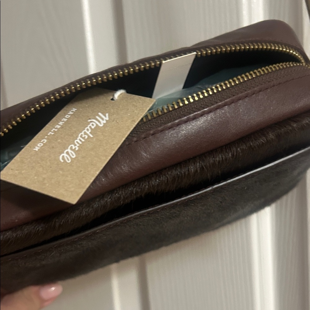 Elegant Brown Leather Shoulder Bag